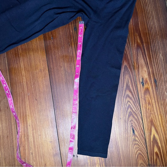 Pendleton Petite Silk Blend Women’s Mock Turtleneck Black Sweater. Size S - Picture 9 of 9